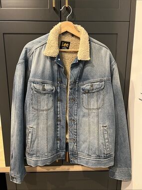 Lee Light Blue Denim Bomber Jacket with Cream Sherpa Collar